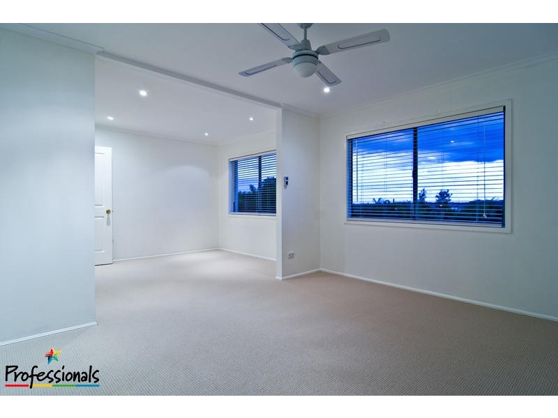 14 Dargie Street, Everton Park QLD 4053