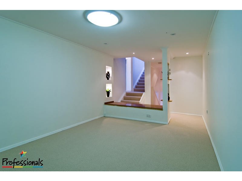 14 Dargie Street, Everton Park QLD 4053