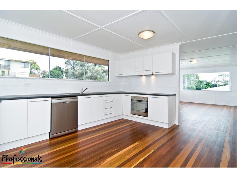 42 Bertram Street, Stafford QLD 4053