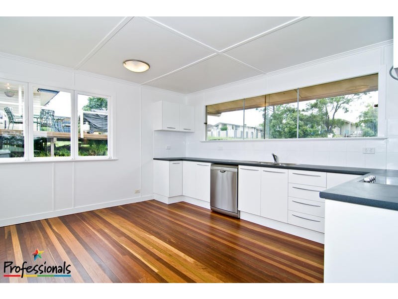 42 Bertram Street, Stafford QLD 4053