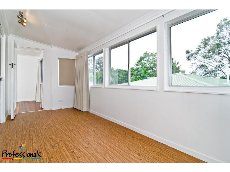 42 Bertram Street, Stafford QLD 4053