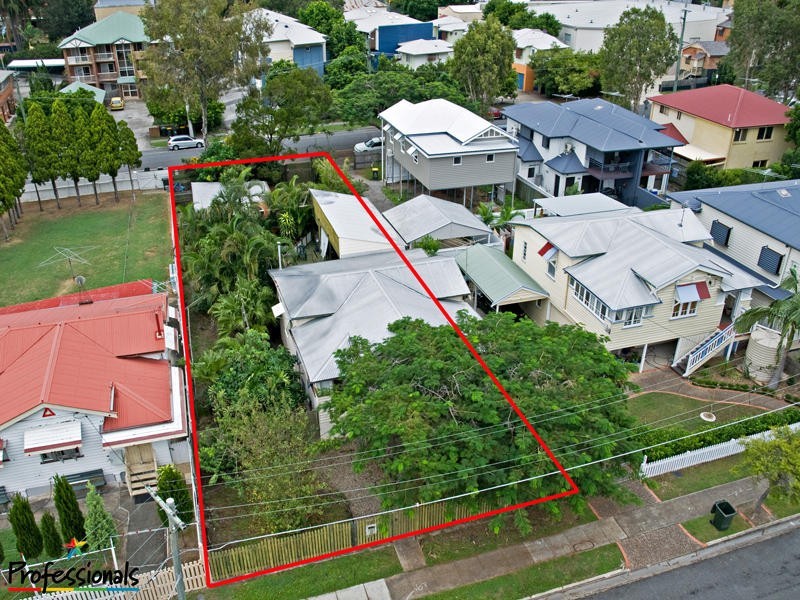 15 Grafton Street, Windsor QLD 4030