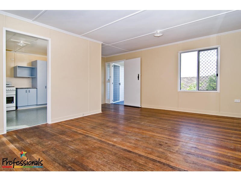 17  Maryland Street, Stafford Heights QLD 4053