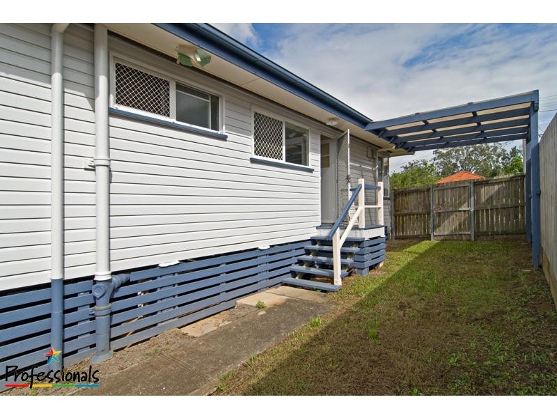 17  Maryland Street, Stafford Heights QLD 4053