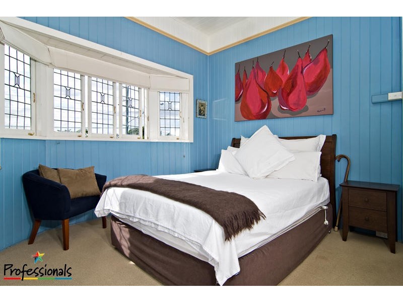 154 Maygar Street, Windsor QLD 4030