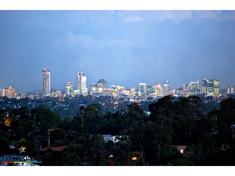 29 Yarraman Street, Arana Hills QLD 4054