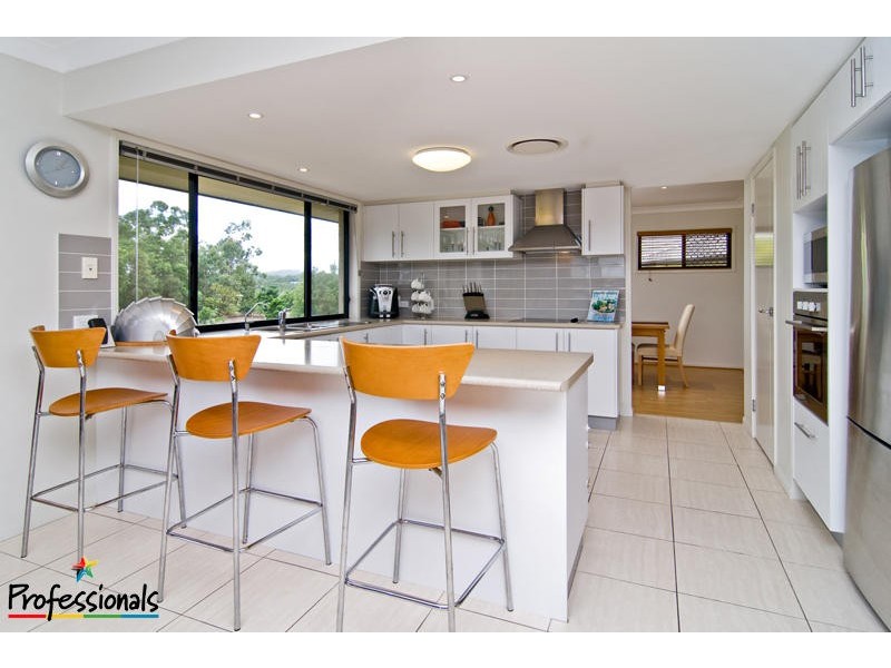 29 Yarraman Street, Arana Hills QLD 4054