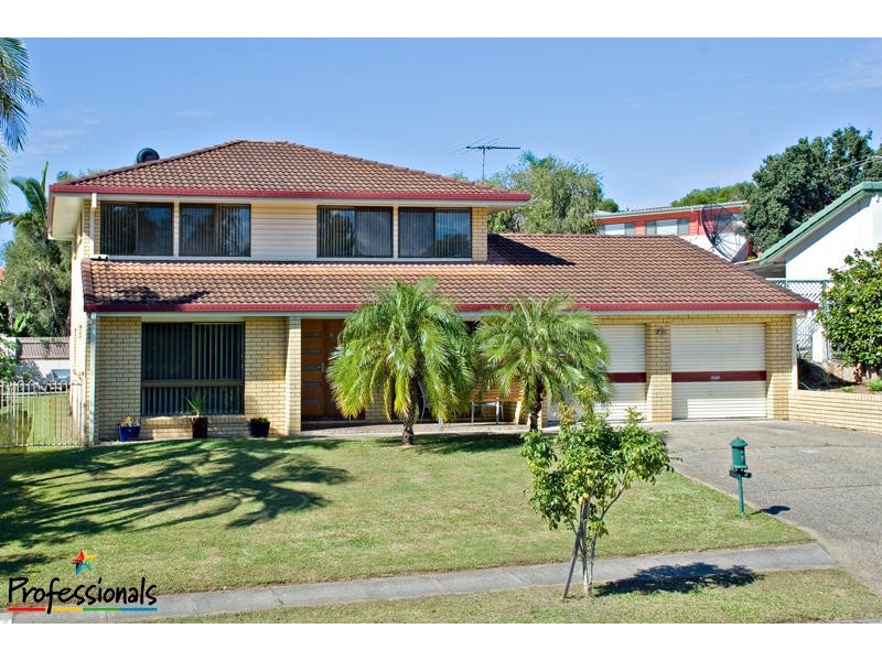 15 Parton Street, Stafford Heights QLD 4053