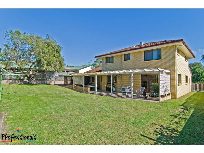 15 Parton Street, Stafford Heights QLD 4053