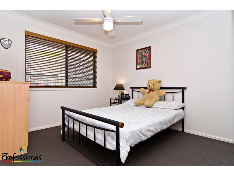 6 De Vito Place, Mcdowall QLD 4053