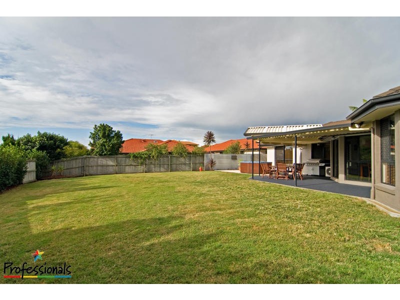 6 De Vito Place, Mcdowall QLD 4053