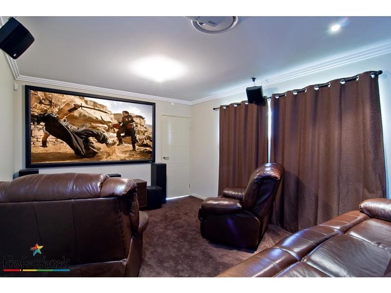 3 Sophora Court, Albany Creek QLD 4035