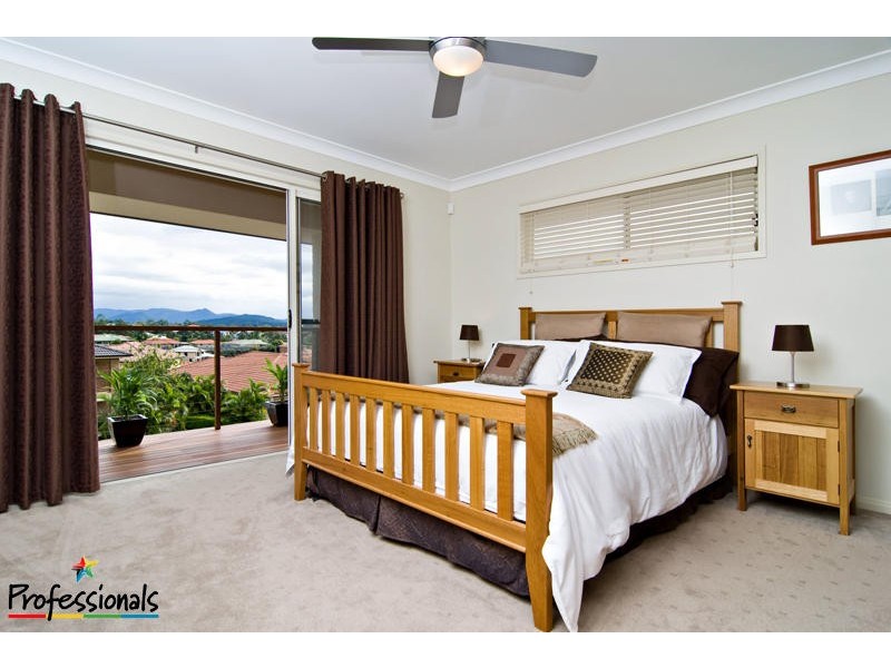 3 Sophora Court, Albany Creek QLD 4035