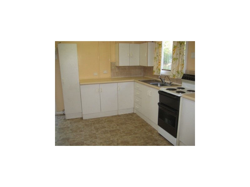 6 White Street, Everton Park QLD 4053