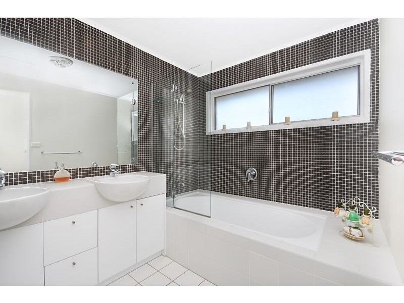 26 Raglass Street, Everton Park QLD 4053