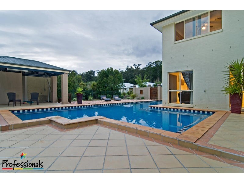 32 Bunya Lake Court, Bunya QLD 4055