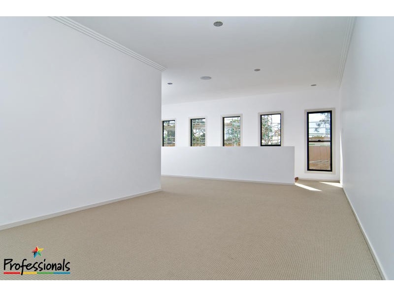 10A Amott Street, Stafford Heights QLD 4053