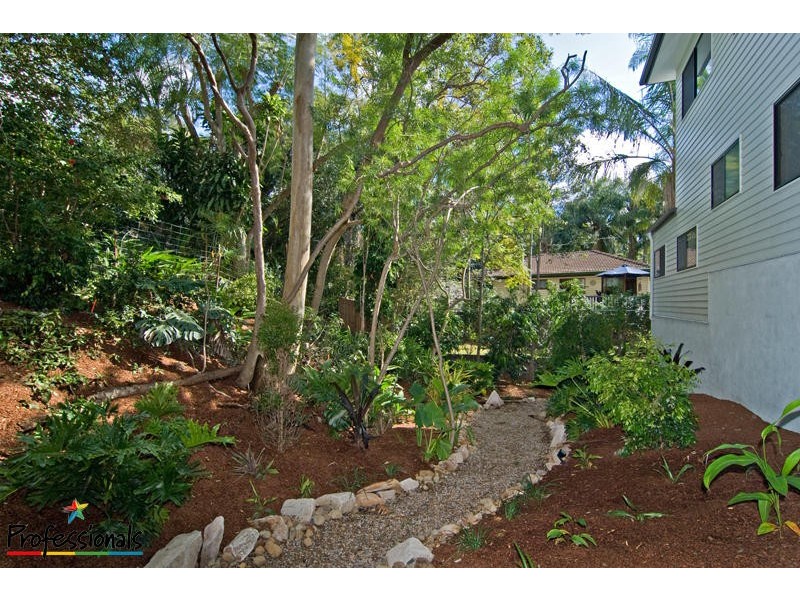 10A Amott Street, Stafford Heights QLD 4053