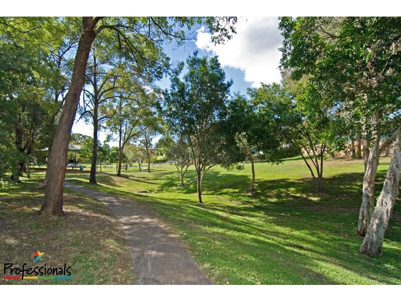 10A Amott Street, Stafford Heights QLD 4053