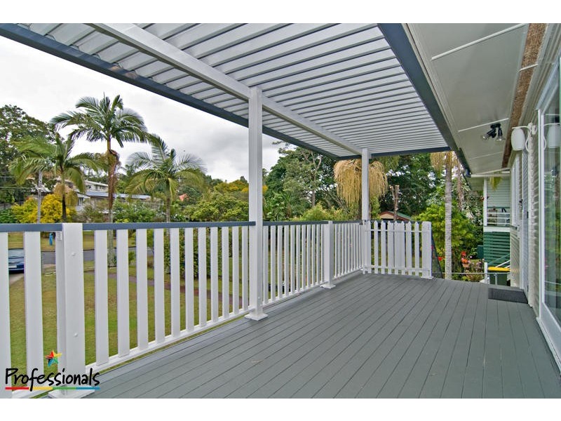 78 Falkirk Street, Stafford Heights QLD 4053