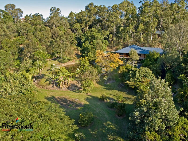 8 Koala Court, Bunya QLD 4055