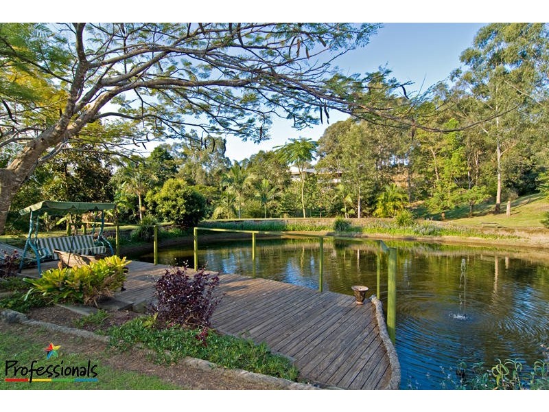 8 Koala Court, Bunya QLD 4055