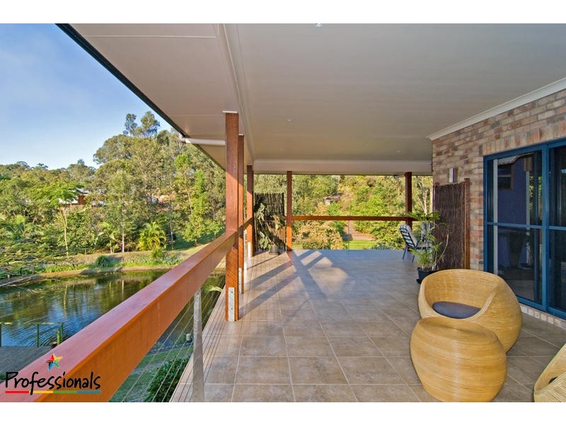 8 Koala Court, Bunya QLD 4055