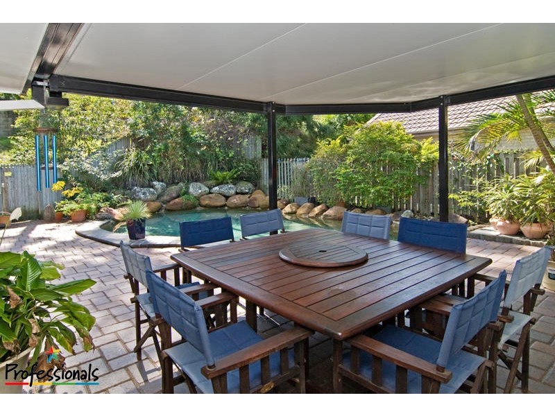 16 Holloway Drive, Everton Park QLD 4053