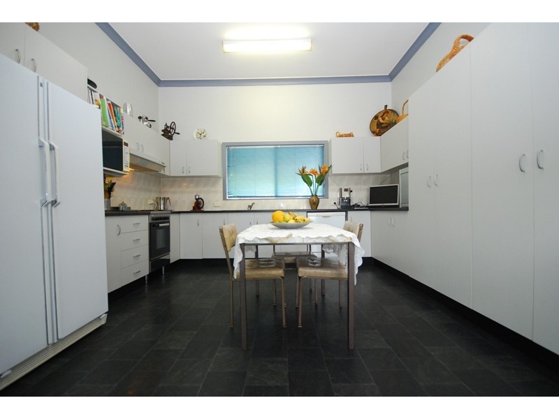15 Praed Street, Red Hill QLD 4059