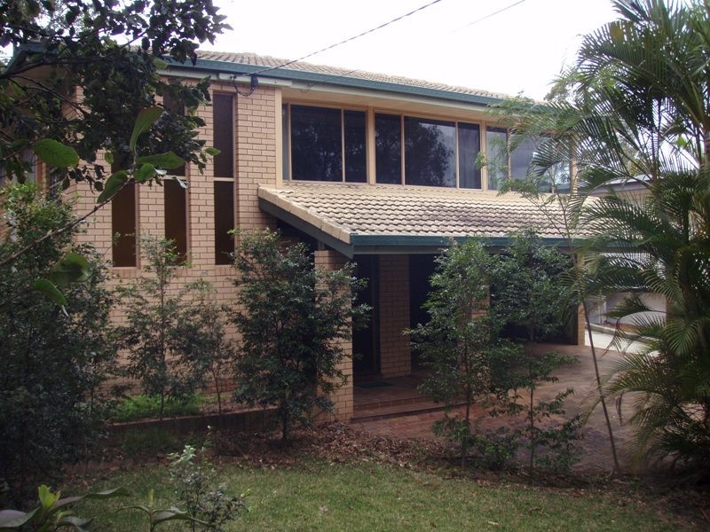 6 Wanawong Court, Ferny Hills QLD 4055