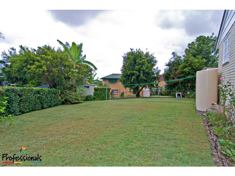 1 Dargie Street, Everton Park QLD 4053