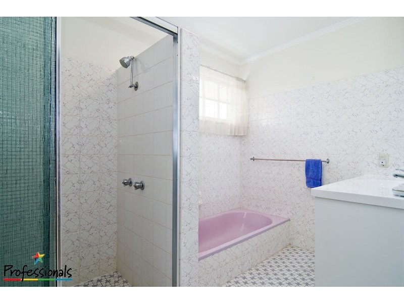 1 Dargie Street, Everton Park QLD 4053