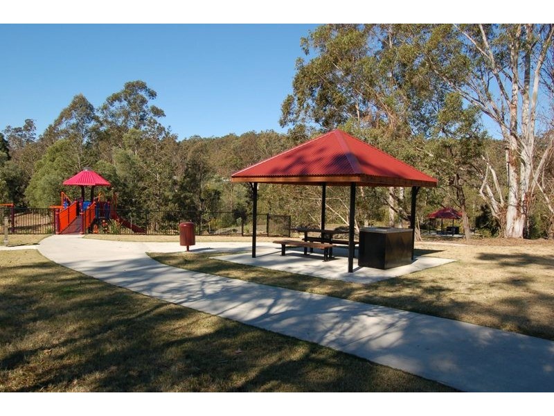 82 Blue Hills Drive, Bunya QLD 4055