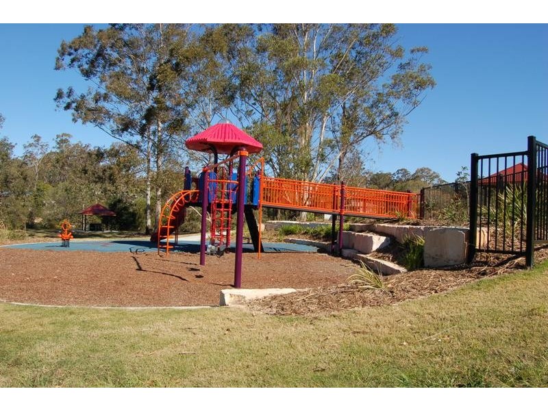 82 Blue Hills Drive, Bunya QLD 4055