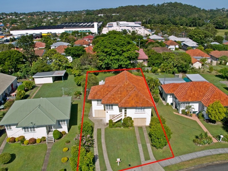 33 Barrymore Street, Everton Park QLD 4053