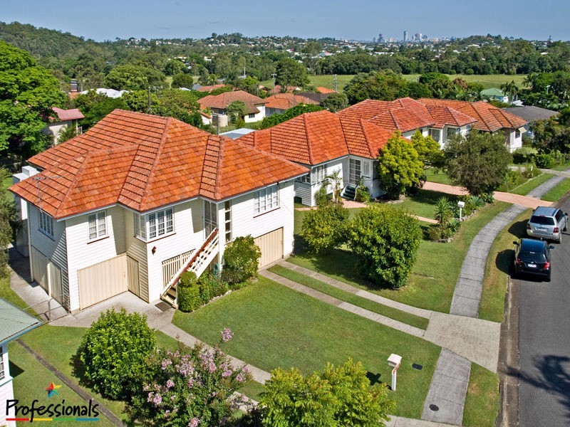 33 Barrymore Street, Everton Park QLD 4053