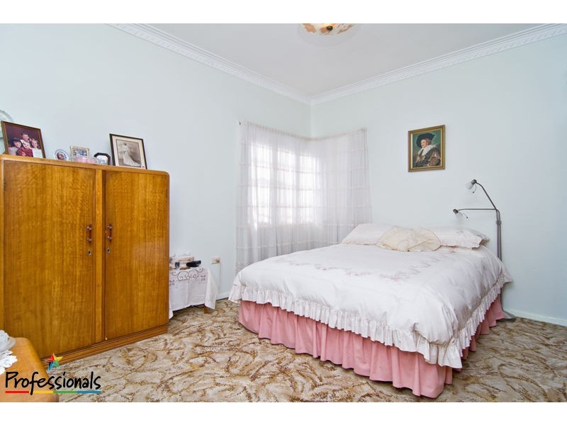 33 Barrymore Street, Everton Park QLD 4053