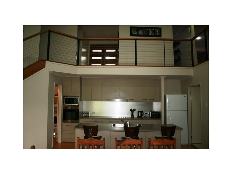 8 Torwood Court, Ferny Hills QLD 4055