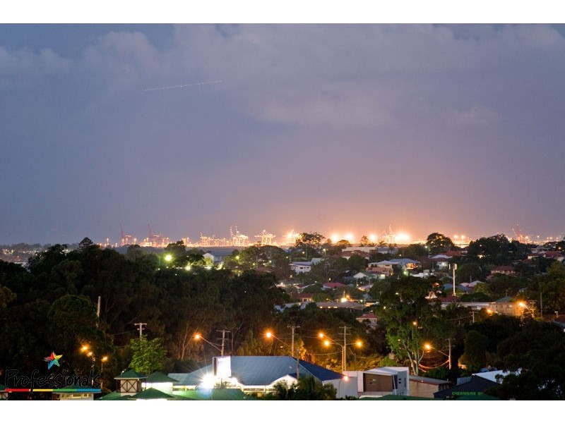 5 Belfort Street, Stafford Heights QLD 4053