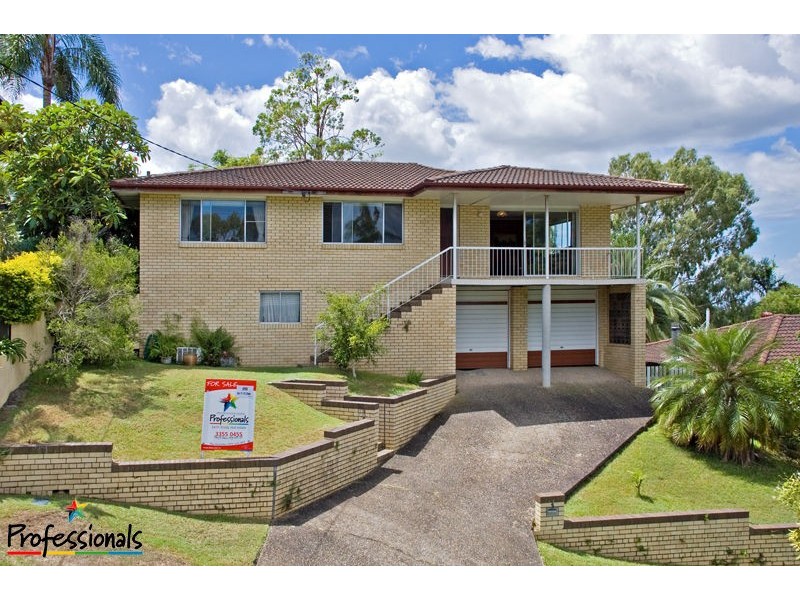 5 Belfort Street, Stafford Heights QLD 4053