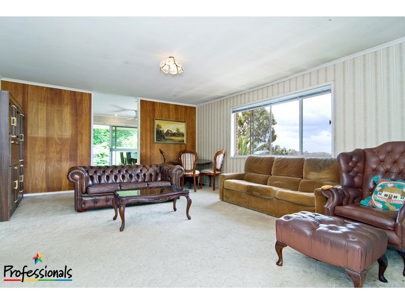 5 Belfort Street, Stafford Heights QLD 4053