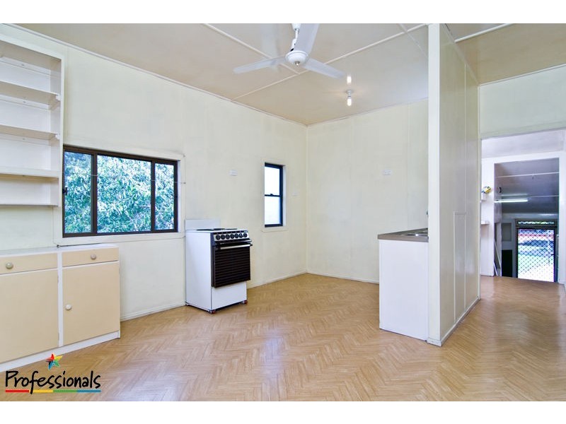 28 Old Northern Road, Everton Park QLD 4053