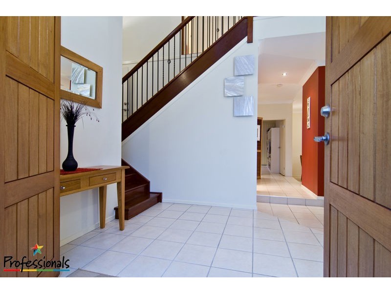 2 Amorosa Court Eatons Rise Estate, Eatons Hill QLD 4037