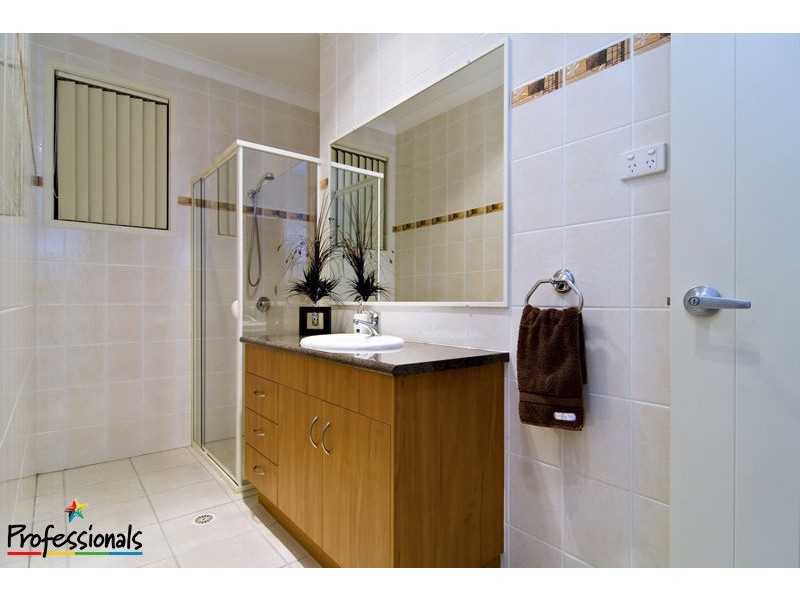 2 Amorosa Court Eatons Rise Estate, Eatons Hill QLD 4037