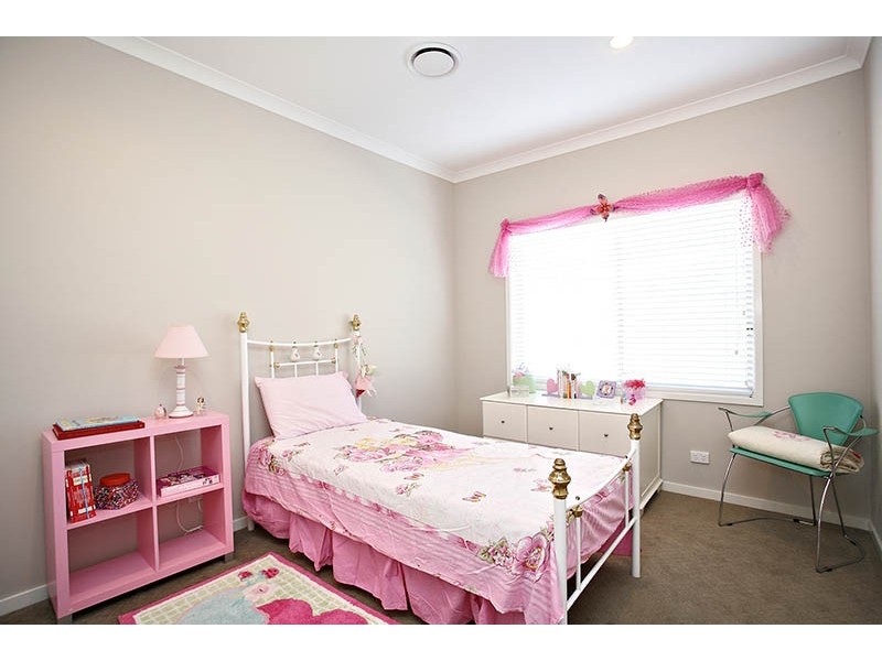 6 Clapham Court, Bunya QLD 4055