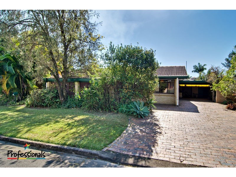 2 Egan Street, Everton Park QLD 4053