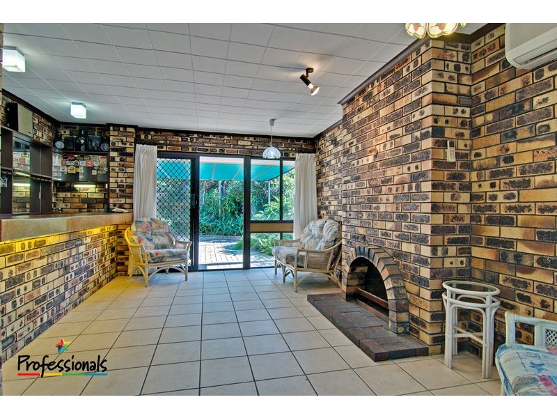 2 Egan Street, Everton Park QLD 4053