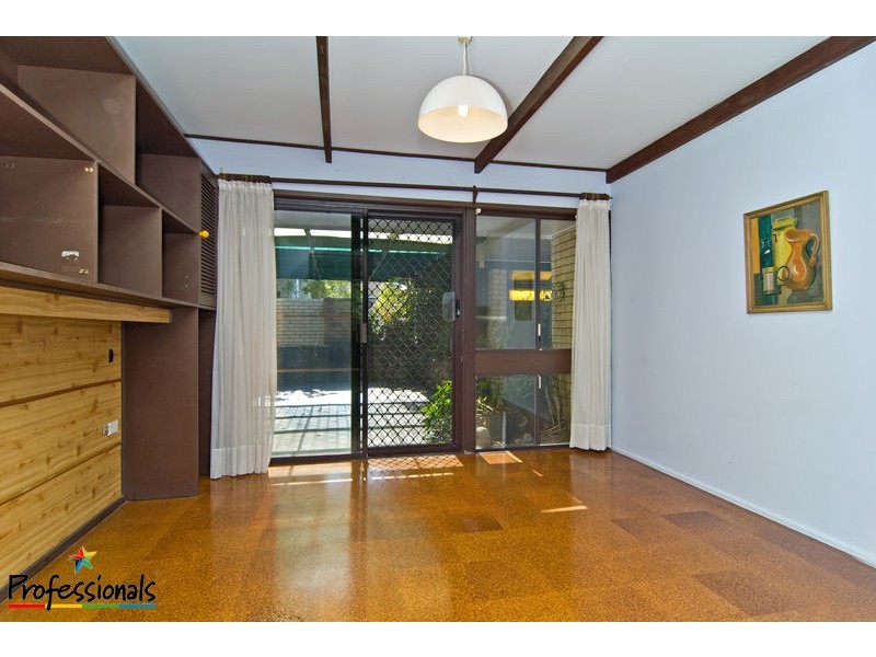 2 Egan Street, Everton Park QLD 4053