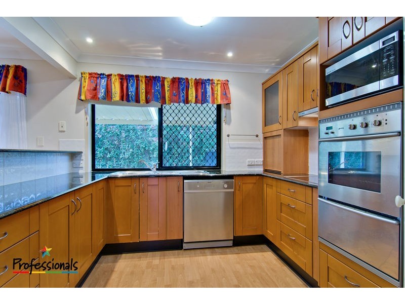 9 Coolgardie Court, Arana Hills QLD 4054