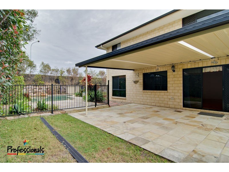 9 Coolgardie Court, Arana Hills QLD 4054
